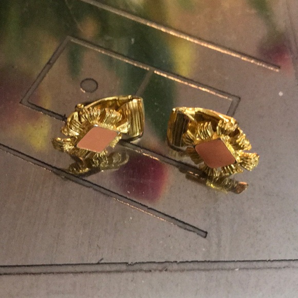 Vintage Earrings - Picture 4 of 6